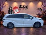 2025 Toyota Sienna LE 8 Passenger