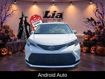 2025 Toyota Sienna LE 8 Passenger