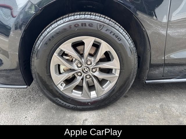 2024 Toyota Sienna LE 8 Passenger