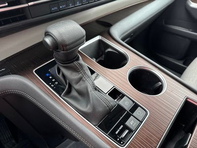 2024 Toyota Sienna LE 8 Passenger