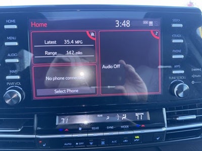 2024 Toyota Sienna XLE 8 Passenger