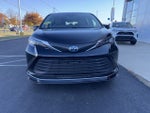 2024 Toyota Sienna XLE 8 Passenger