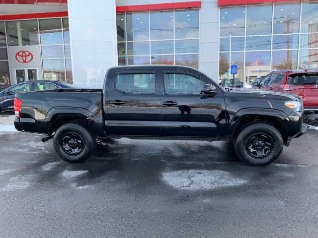 2017 Toyota Tacoma SR