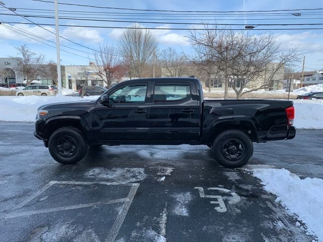 2017 Toyota Tacoma SR