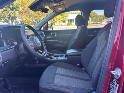 2022 Kia Sorento LX