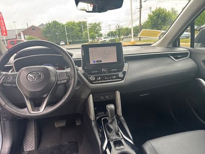 2025 Toyota Corolla Cross XLE
