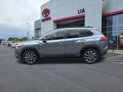 2025 Toyota Corolla Cross XLE