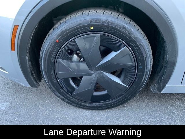 2023 Toyota Prius LE