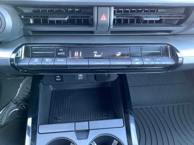 2023 Toyota Prius LE