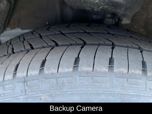 2025 Toyota Prius LE AWD