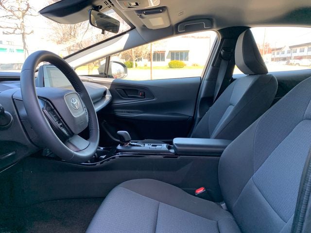 2025 Toyota Prius LE AWD