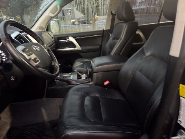 2014 Toyota Land Cruiser Base