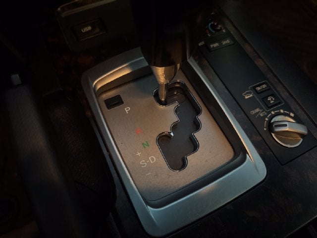 2014 Toyota Land Cruiser Base