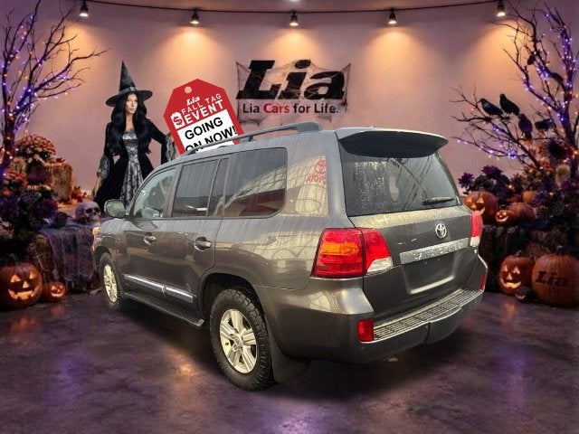 2014 Toyota Land Cruiser Base