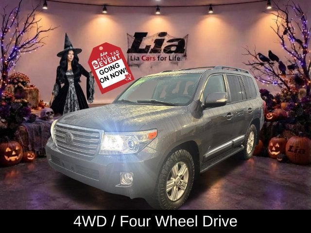 2014 Toyota Land Cruiser Base
