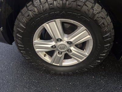 2014 Toyota Land Cruiser Base