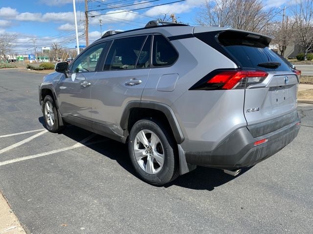 2020 Toyota RAV4 Hybrid XLE