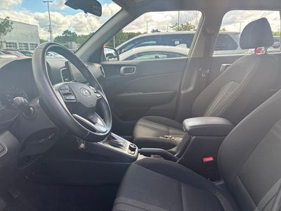 2021 Hyundai Venue SEL