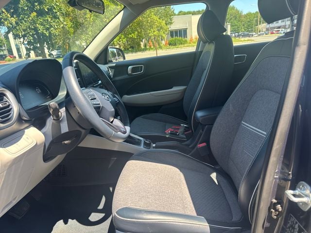 2023 Hyundai Venue Limited